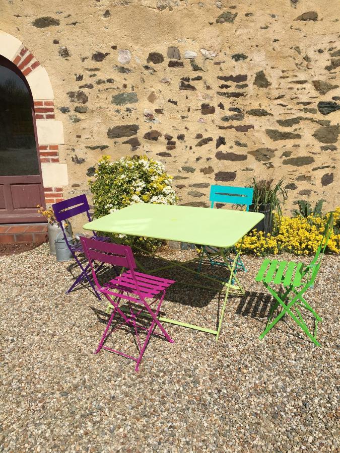 Ecrin De Verdure Sainte-Suzanne  エクステリア 写真